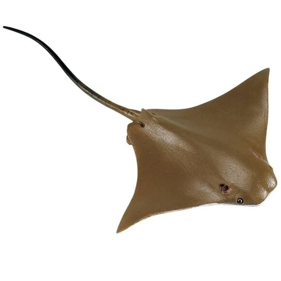 Cownose Ray Figure - Hand Painted & Collectible Ocean & Sea Life Toy Figurine - Picture 1 of 7